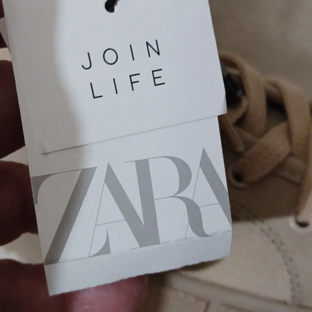 Zara, NWT, Tan High Top, Canvas, Lace up Boots. SZ 40 - 9 US. - Picture 8 of 8